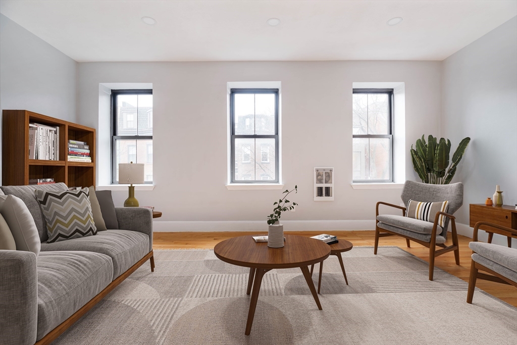 3 bed, 2 bath apartment for rent at 11 East Springfield Unit C, South End — photo 3 of 19