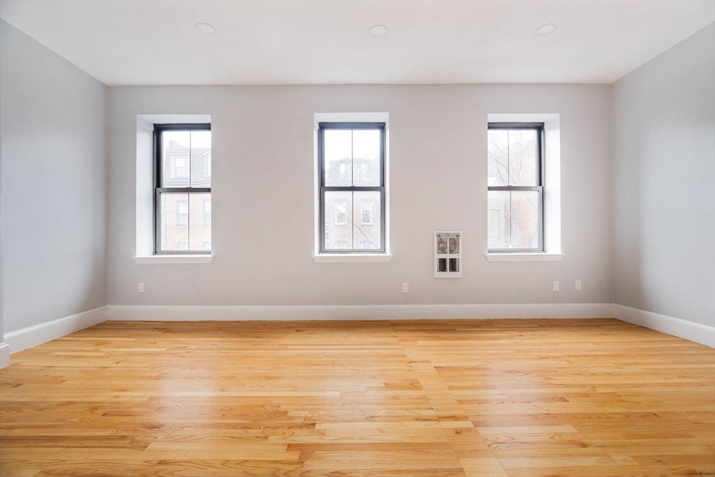 3 bed, 2 bath apartment for rent at 11 East Springfield Unit C, South End — photo 11 of 19