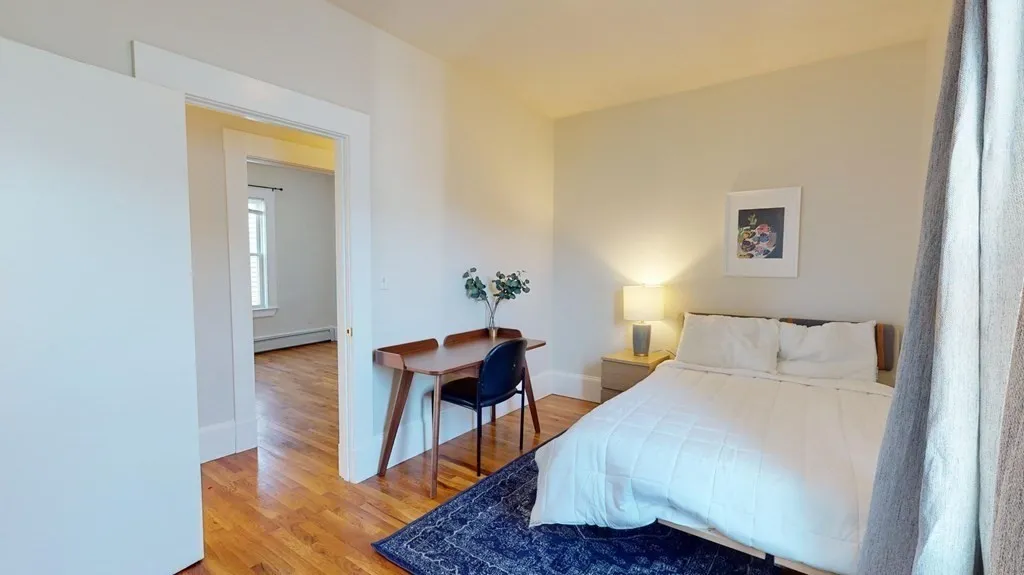 4 bed, 1 bath apartment for rent at 11 Elder St Unit 3, Boston — photo 7 of 26