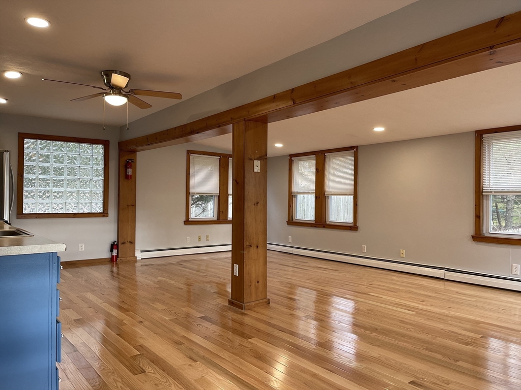 3 bed, 2 bath apartment for rent at 11 Elderberry Dr, North Easton — photo 5 of 21