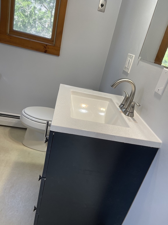 3 bed, 2 bath apartment for rent at 11 Elderberry Dr, North Easton — photo 10 of 21