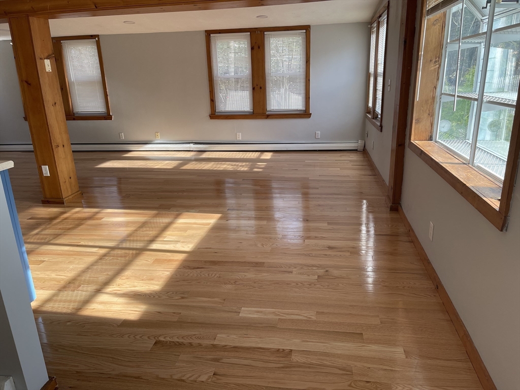 3 bed, 2 bath apartment for rent at 11 Elderberry Dr, North Easton — photo 6 of 21