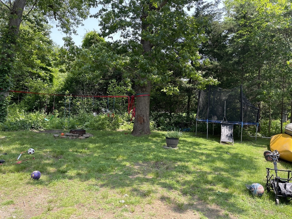 3 bed, 2 bath apartment for rent at 11 Elderberry Dr, North Easton — photo 16 of 21