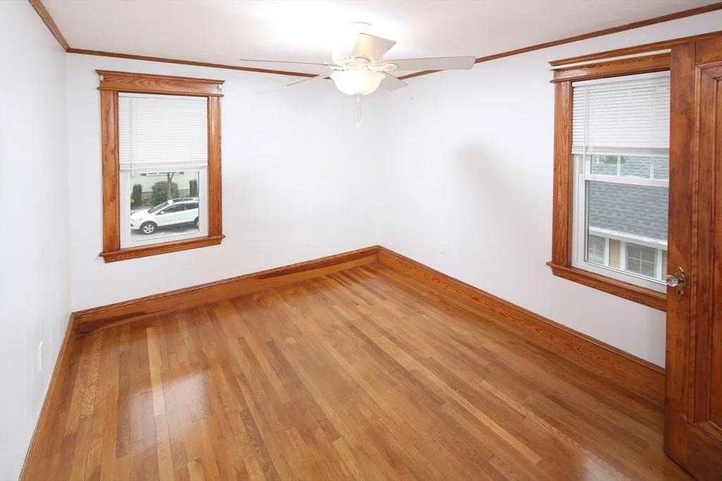 3 bed, 1 bath apartment for rent at 11 Elinor Rd, Weymouth — photo 8 of 12