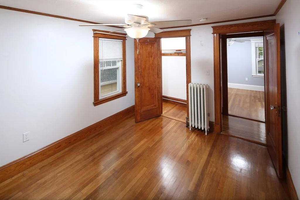3 bed, 1 bath apartment for rent at 11 Elinor Rd, Weymouth — photo 9 of 12