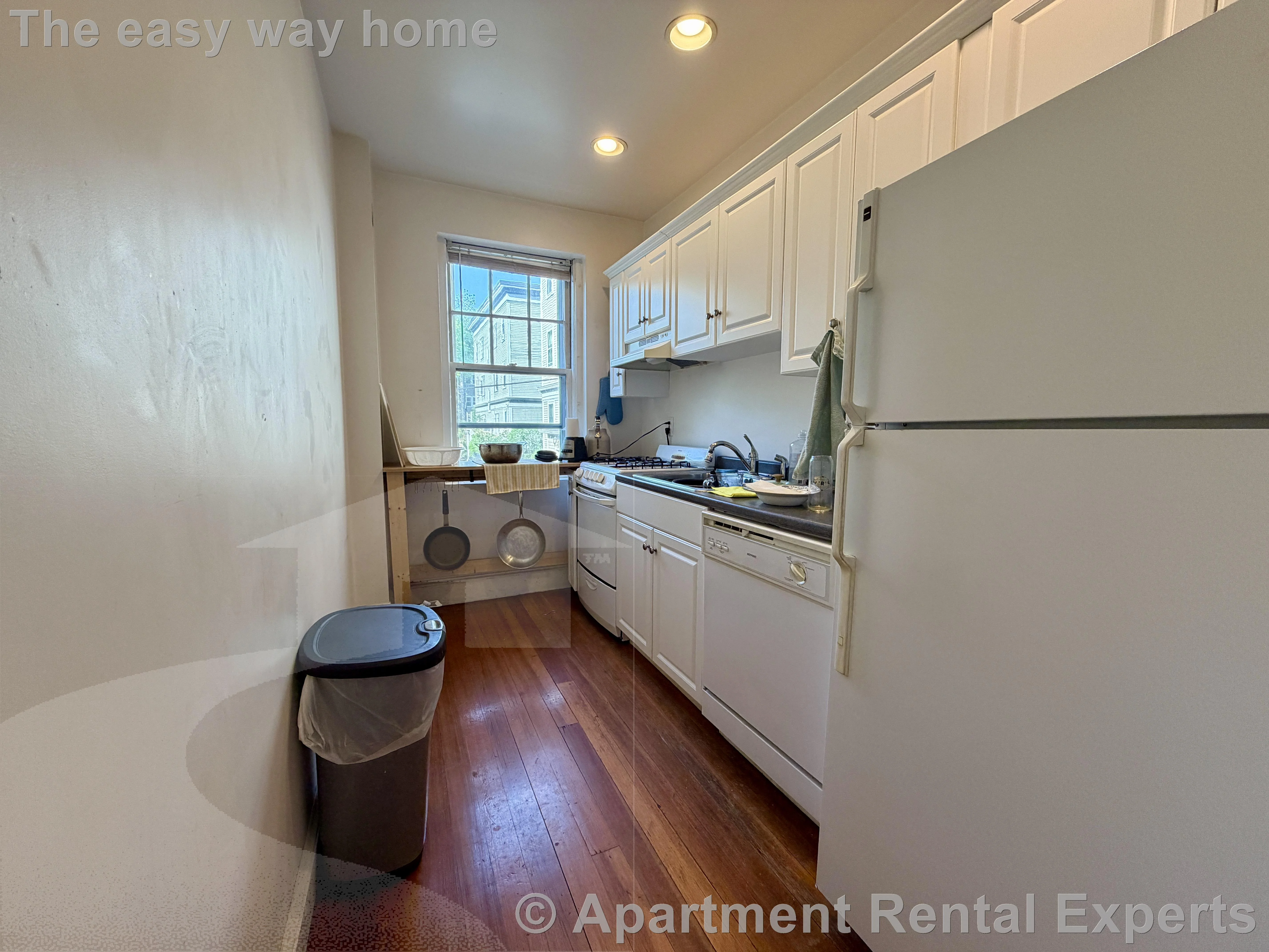 2 bed, 1 bath apartment for rent at 11 Ellery St Unit 3, Mid Cambridge — photo 5 of 12