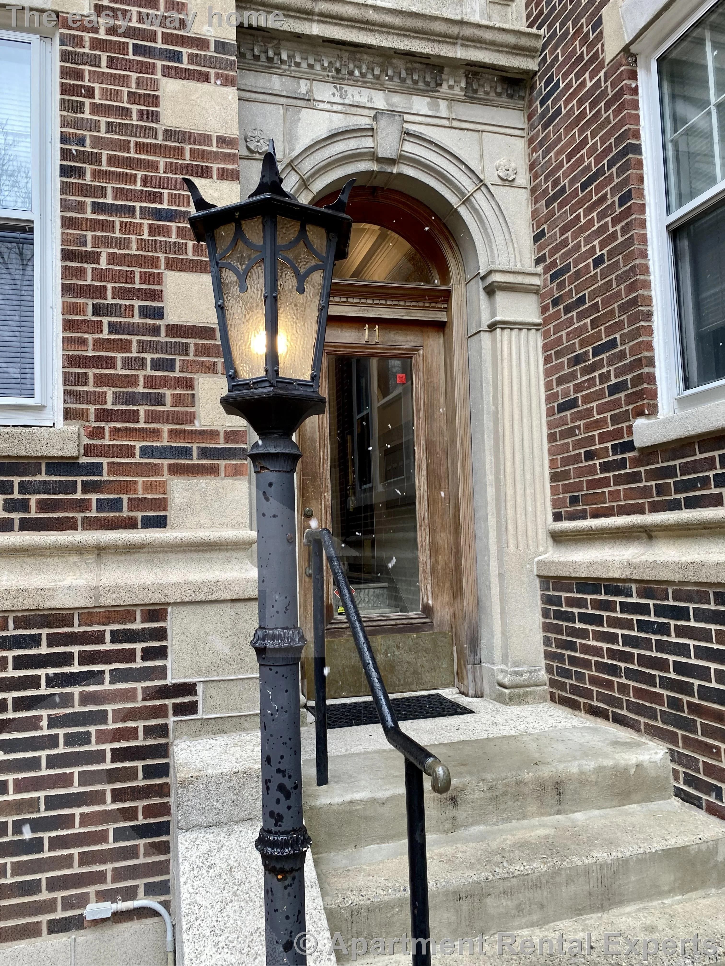 2 bed, 1 bath apartment for rent at 11 Ellery St Unit 3, Mid Cambridge — photo 11 of 12