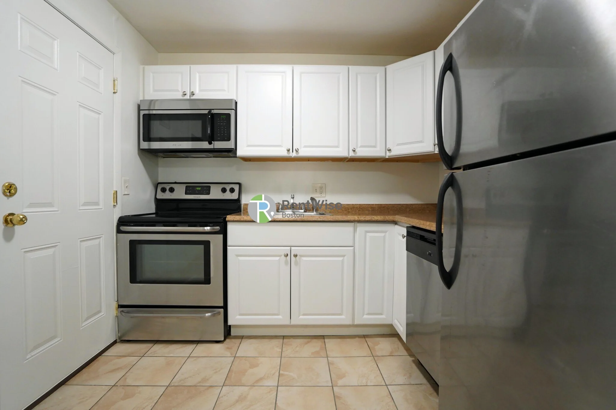 1 bed, 1 bath apartment for rent at 11 Embassy Rd Unit 3, Brighton — photo 8 of 8