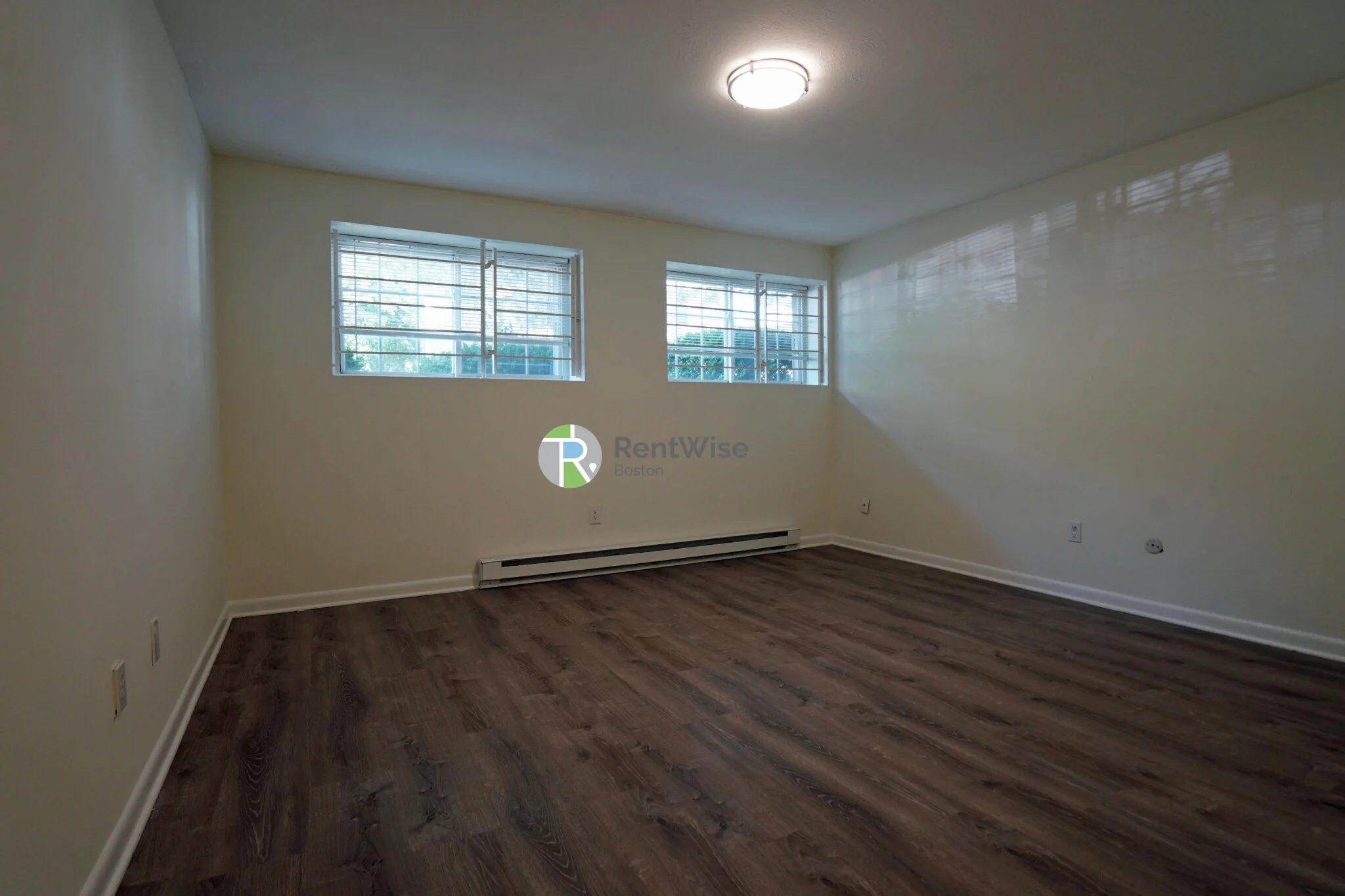 1 bed, 1 bath apartment for rent at 11 Embassy Rd Unit 3, Brighton — photo 4 of 8