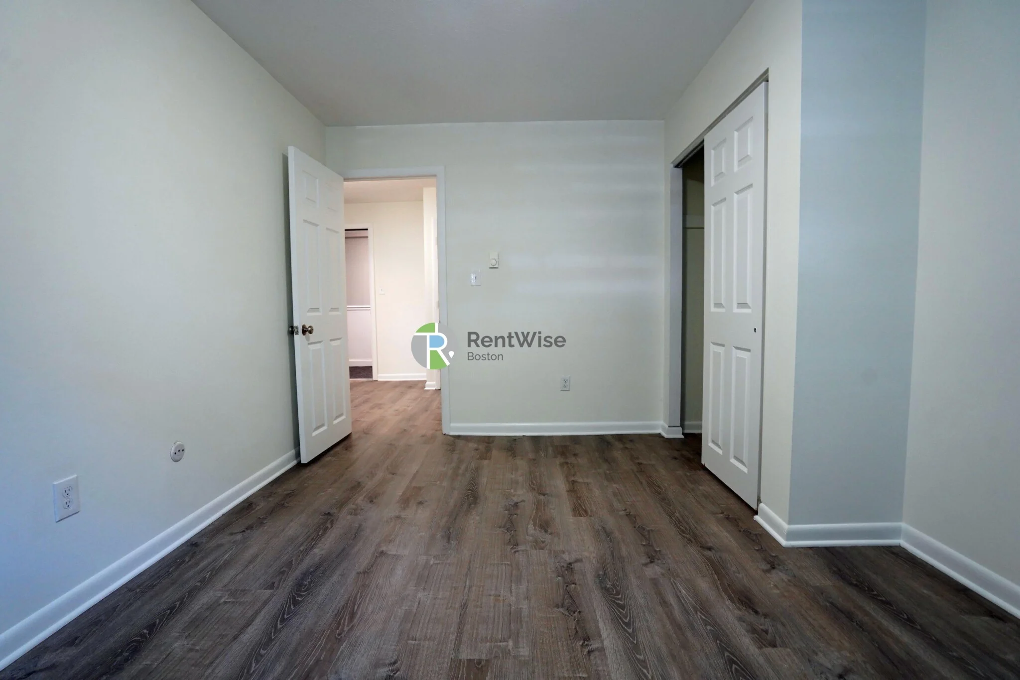 1 bed, 1 bath apartment for rent at 11 Embassy Rd Unit 3, Brighton — photo 2 of 8