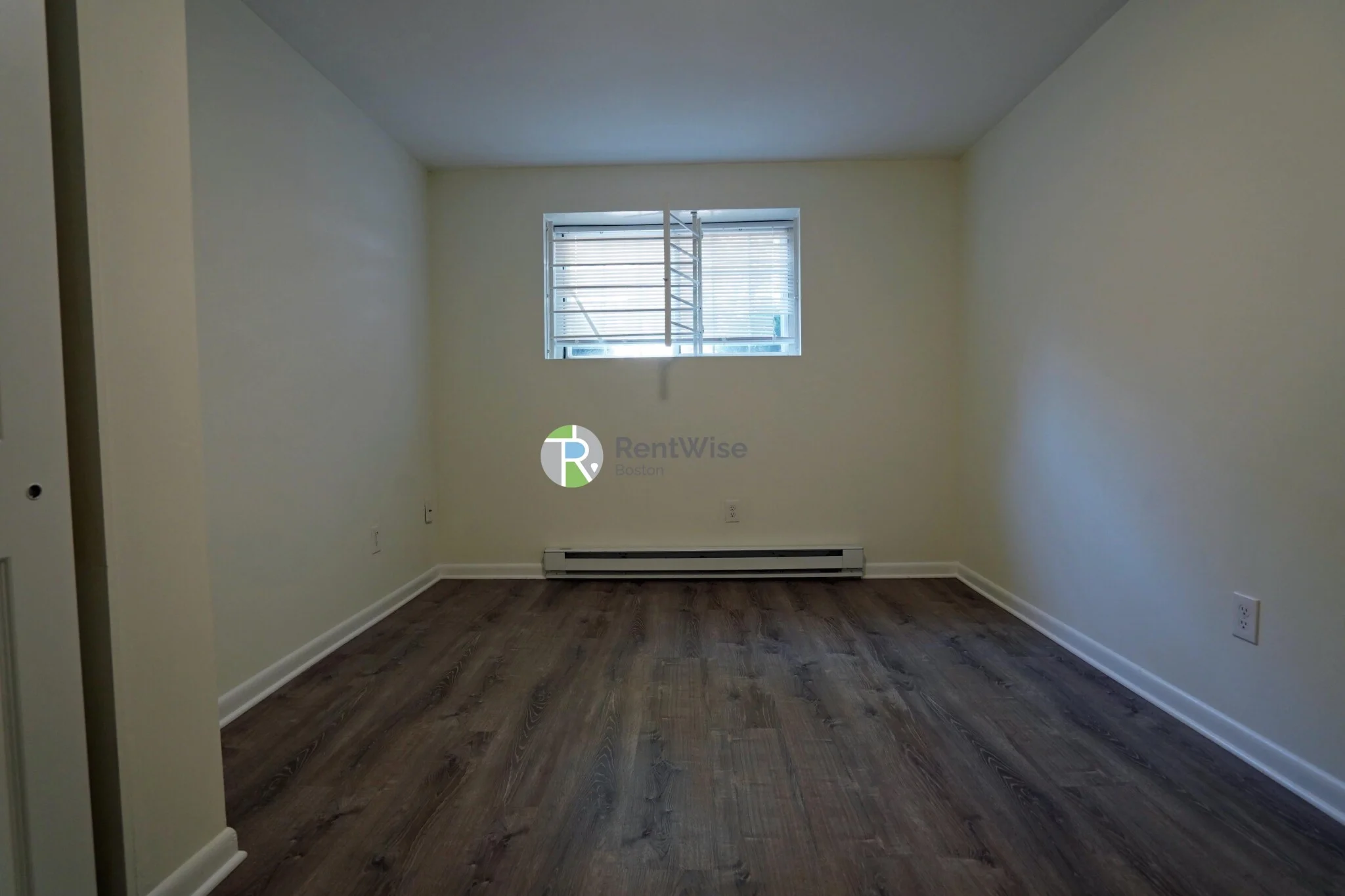 1 bed, 1 bath apartment for rent at 11 Embassy Rd Unit 3, Brighton