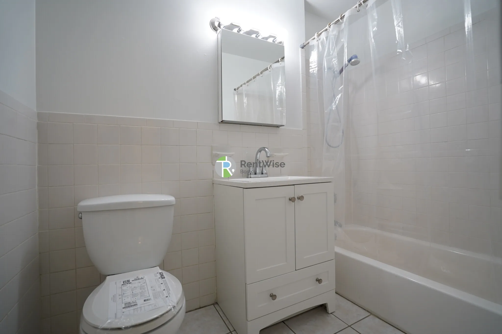 1 bed, 1 bath apartment for rent at 11 Embassy Rd Unit 36, Brighton — photo 10 of 18
