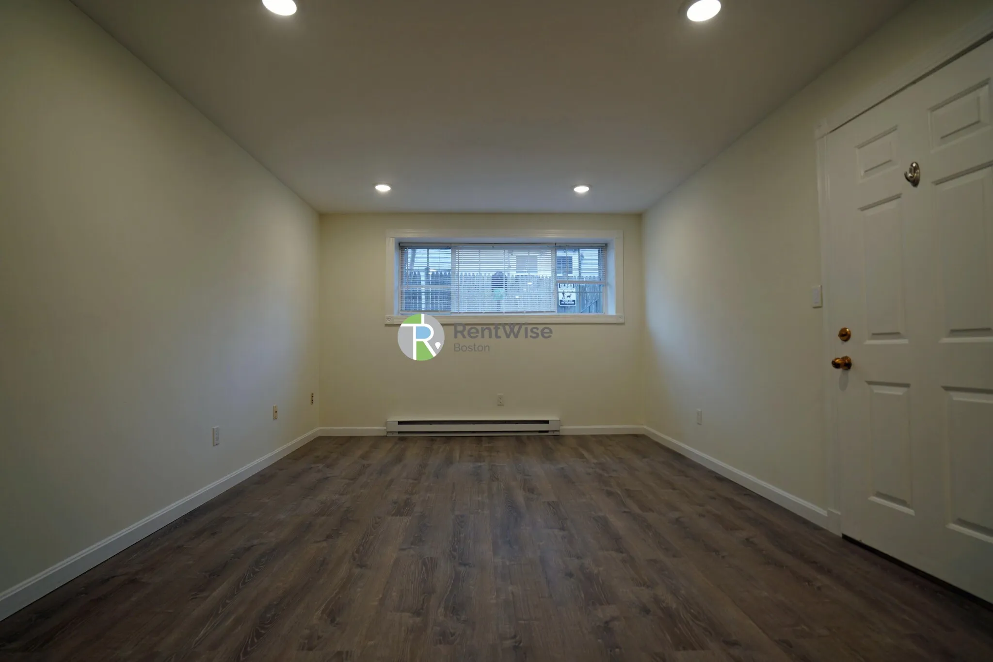2 bed, 1 bath apartment for rent at 11 Embassy Rd Unit 7, Brighton — photo 2 of 16