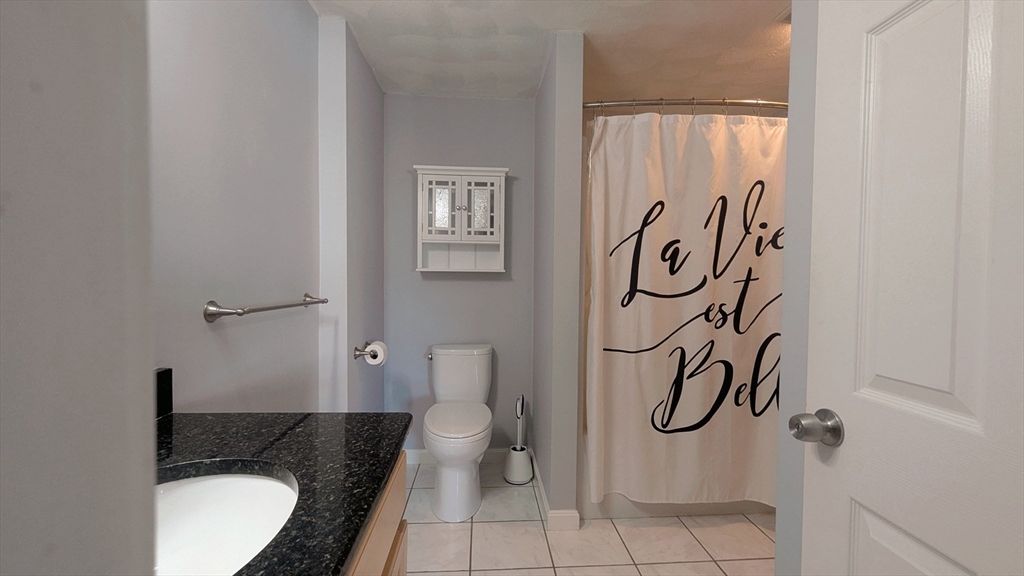 2 bed, 1 bath apartment for rent at 11 Endicott Unit B, Peabody — photo 13 of 21