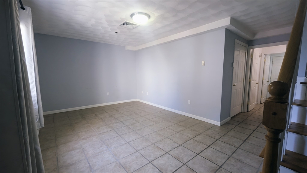 2 bed, 1 bath apartment for rent at 11 Endicott Unit B, Peabody — photo 17 of 21