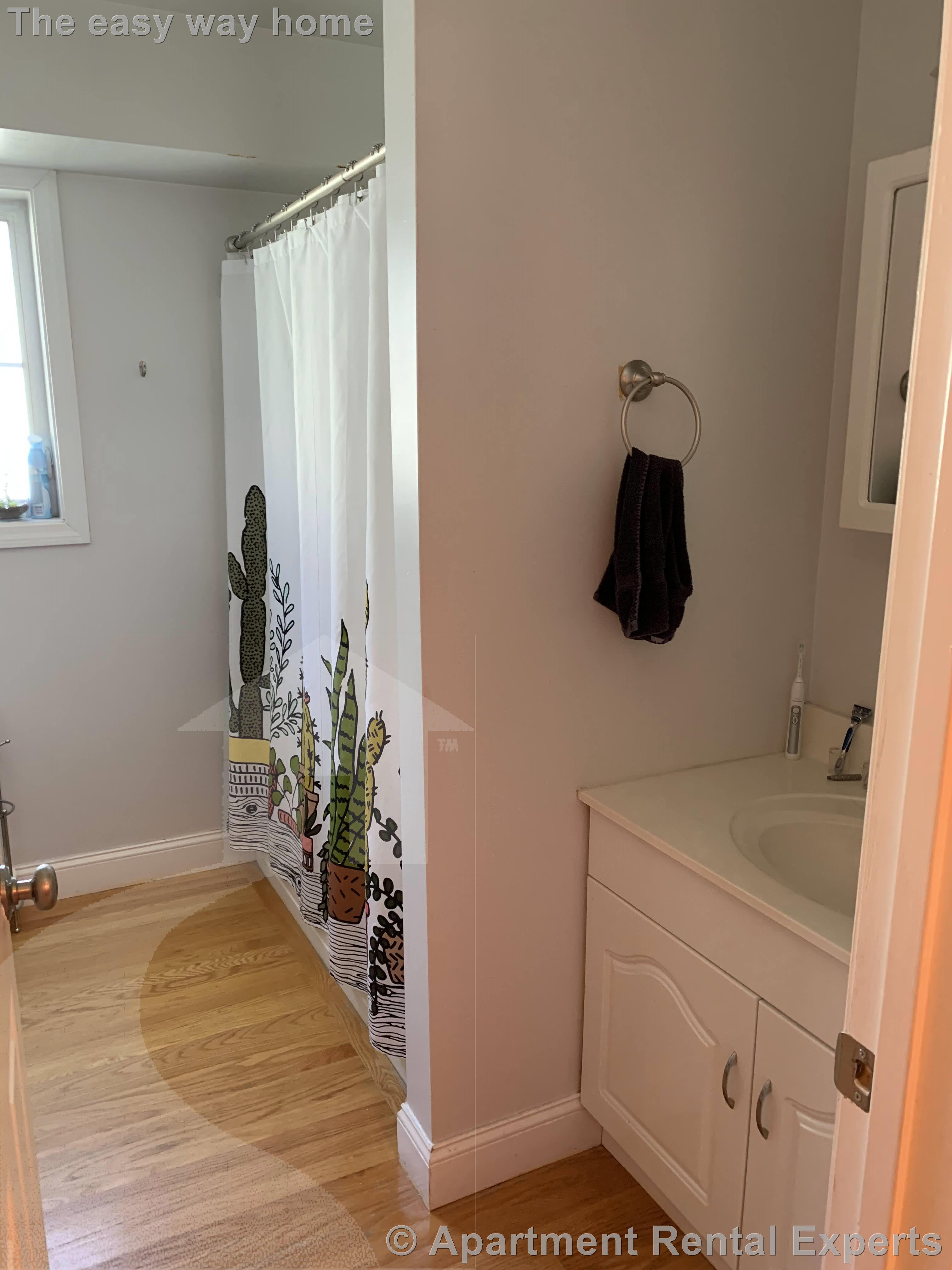 2 bed, 1 bath apartment for rent at 11 Everett Ave Unit 2, East Somerville — photo 14 of 19