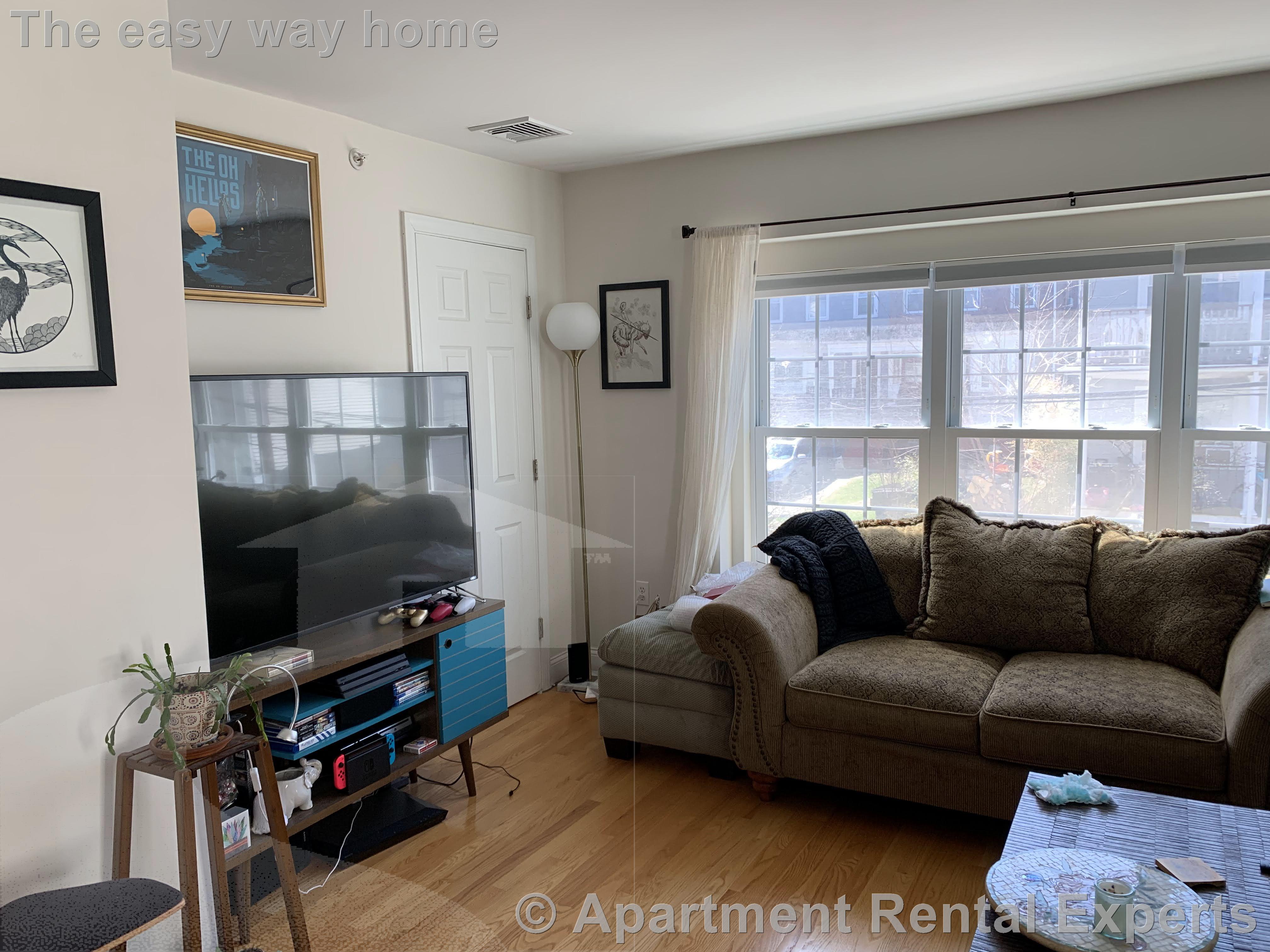 2 bed, 1 bath apartment for rent at 11 Everett Ave Unit 2, East Somerville — photo 7 of 19