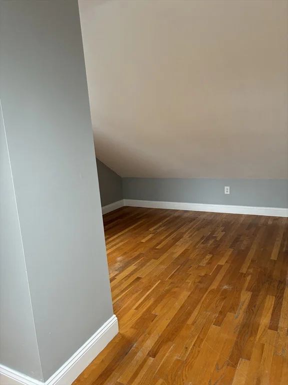 2 bed, 1 bath apartment for rent at 11 Fair St Unit 3, Gloucester — photo 6 of 8