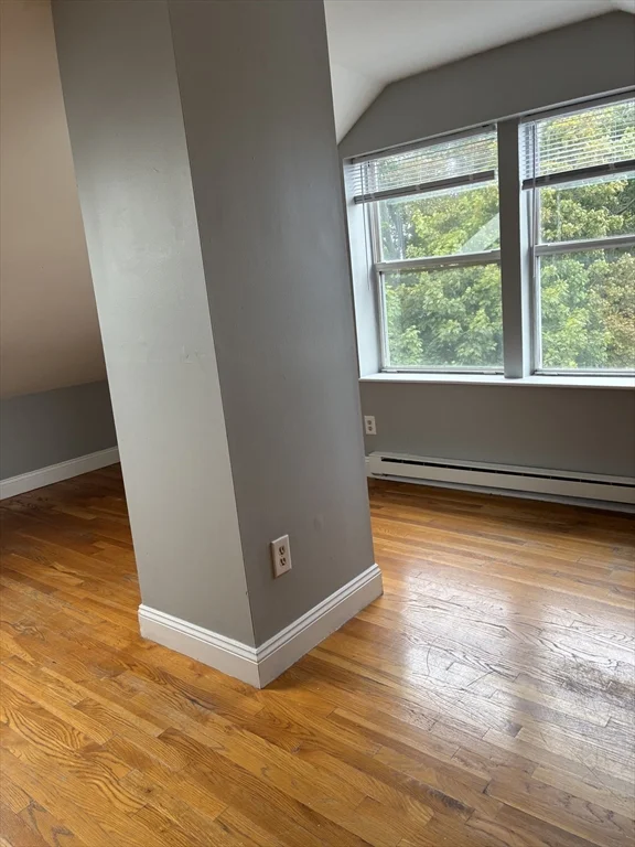 2 bed, 1 bath apartment for rent at 11 Fair St Unit 3, Gloucester — photo 2 of 8