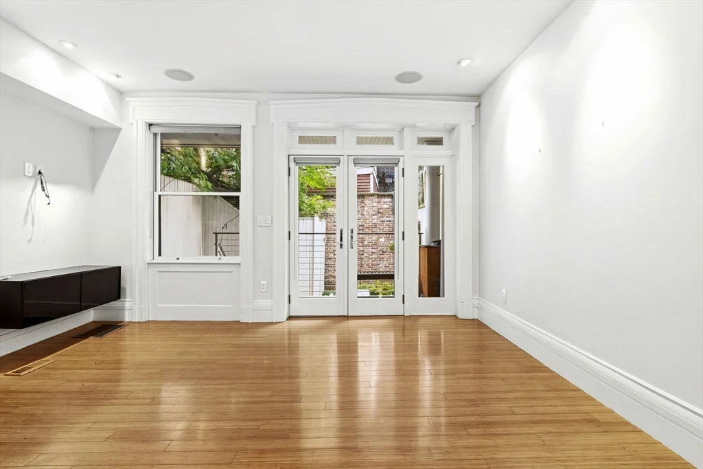 2 bed, 2 bath apartment for rent at 11 Fayette Unit 1, Bay Village — photo 2 of 23