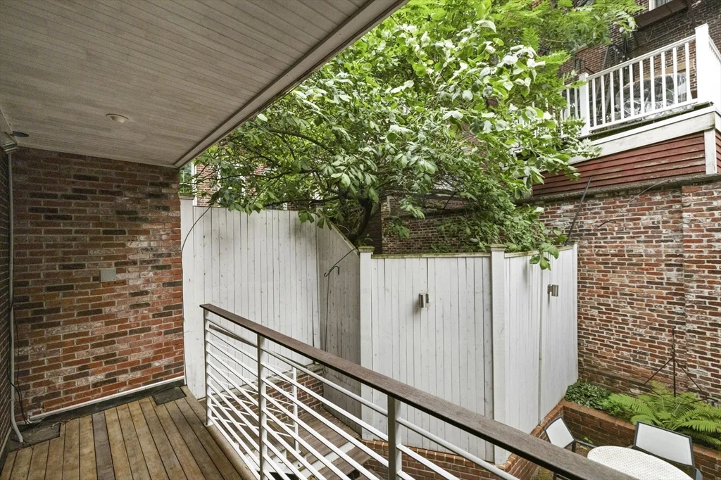 2 bed, 2 bath apartment for rent at 11 Fayette Unit 1, Bay Village — photo 21 of 23