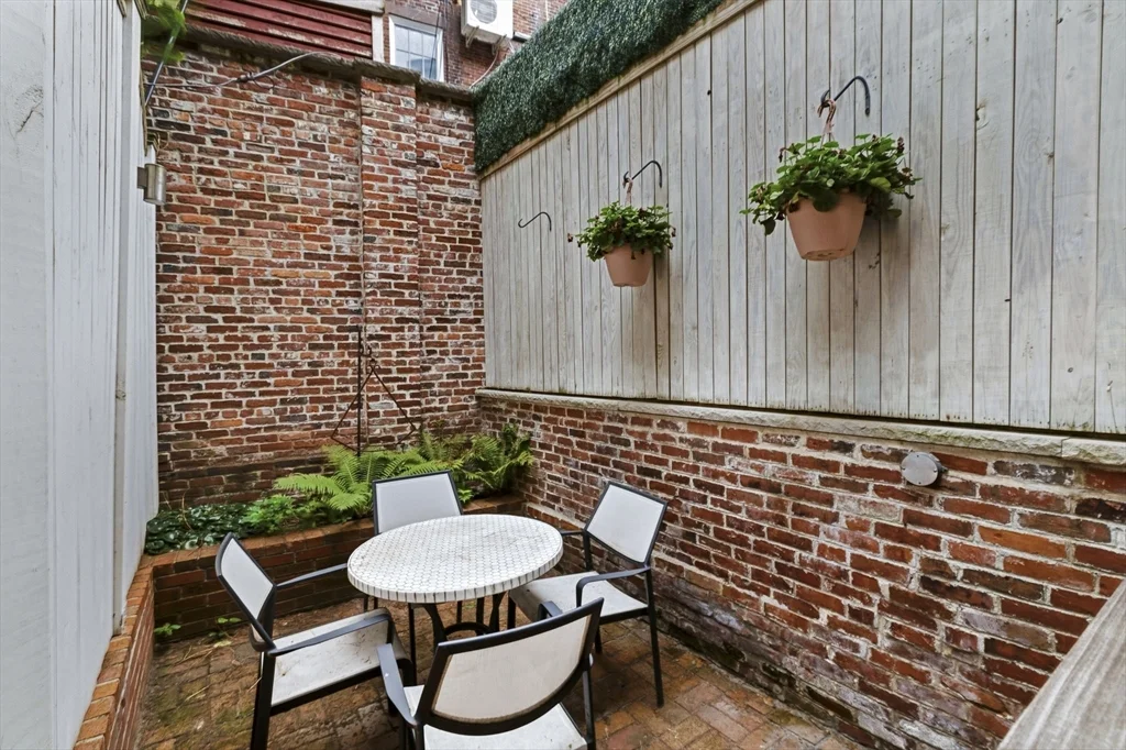 2 bed, 2 bath apartment for rent at 11 Fayette Unit 1, Bay Village — photo 19 of 23