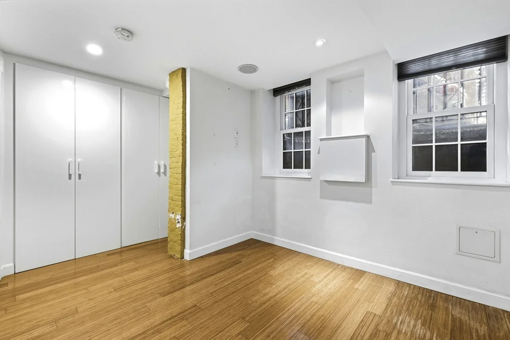 2 bed, 2 bath apartment for rent at 11 Fayette Unit 1, Bay Village — photo 15 of 23