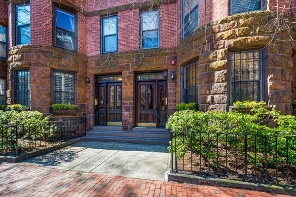 1 bed, 1 bath apartment for rent at 11 Follen St Unit 2F, Back Bay — photo 2 of 10