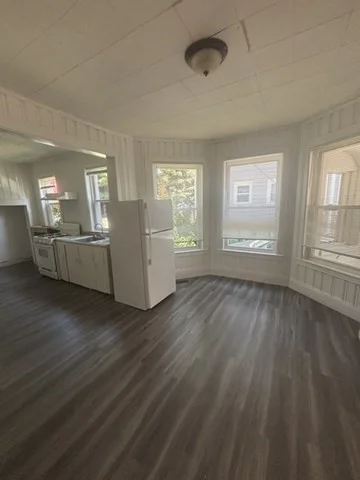 3 bed, 1 bath apartment for rent at 11 Fortesque St Unit 1, Lynn — photo 5 of 18