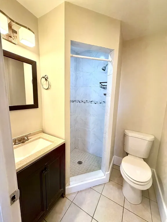 3 bed, 2 bath apartment for rent at 11 Francis Unit 1, Oak Grove — photo 10 of 13