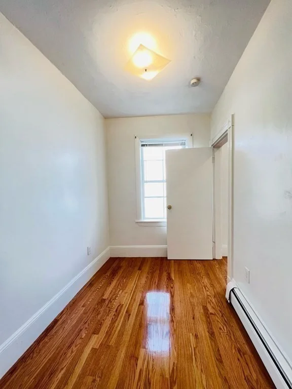 2 bed, 1 bath apartment for rent at 11 Franklin Unit 2, Boston — photo 5 of 16