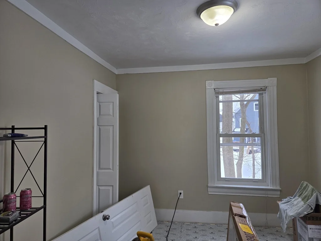 3 bed, 1 bath apartment for rent at 11 Fuyat St Unit 2, Hudson — photo 11 of 14