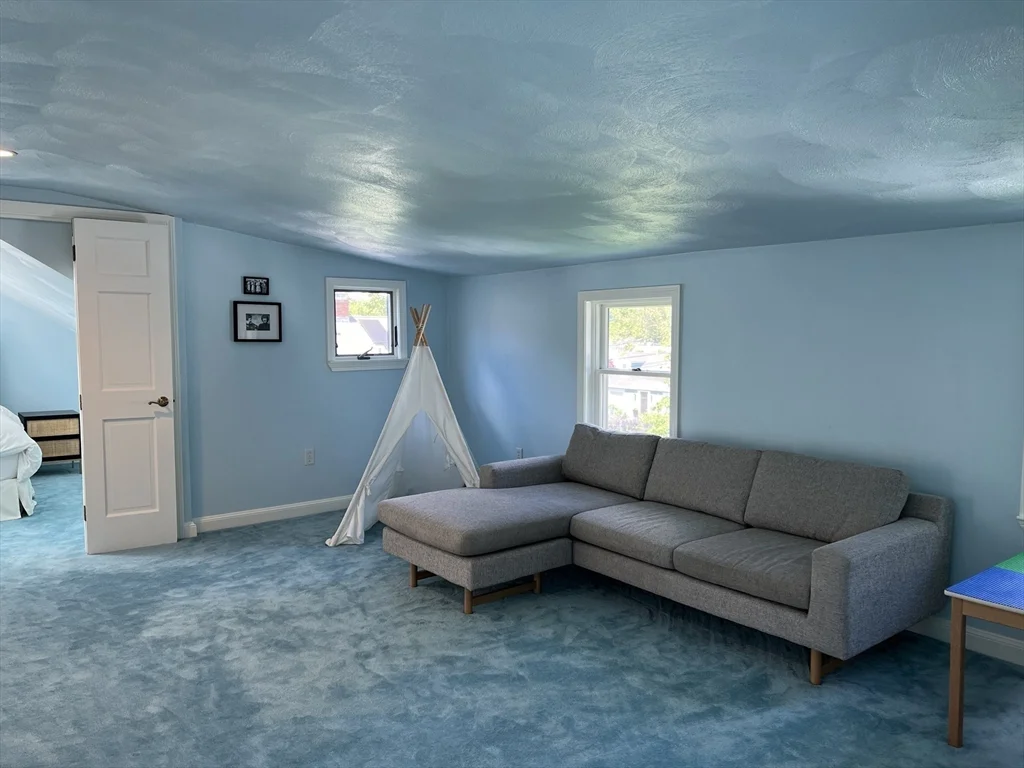 5 bed, 4+ bath apartment for rent at 11 Garrison Rd Unit 1, East Arlington — photo 39 of 42