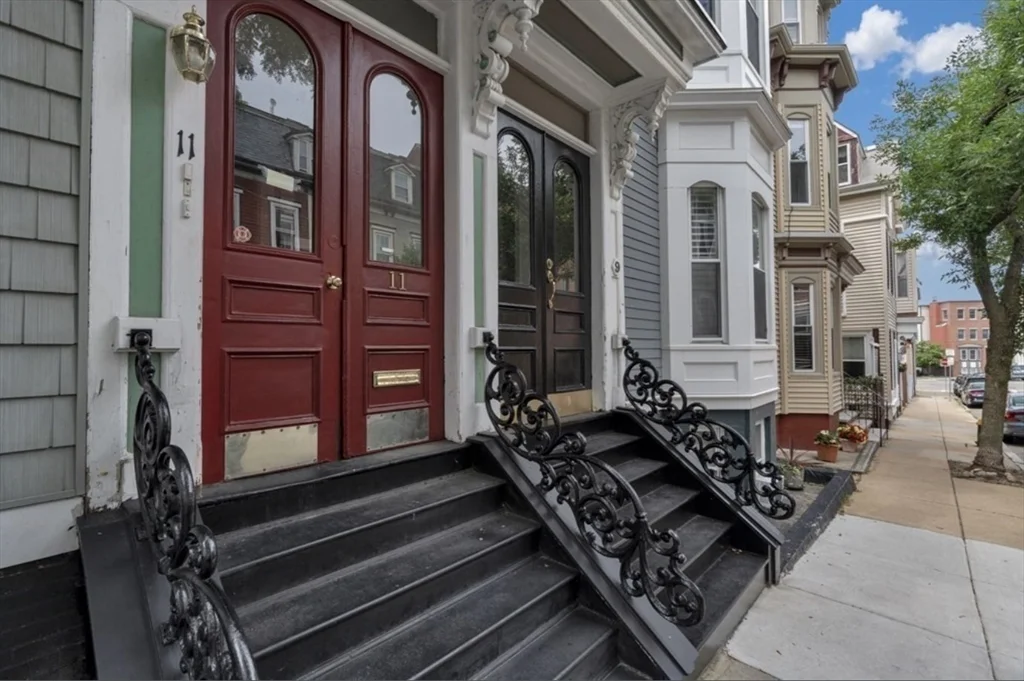 1 bed, 1 bath apartment for rent at 11 Gates St Unit 1, South Boston