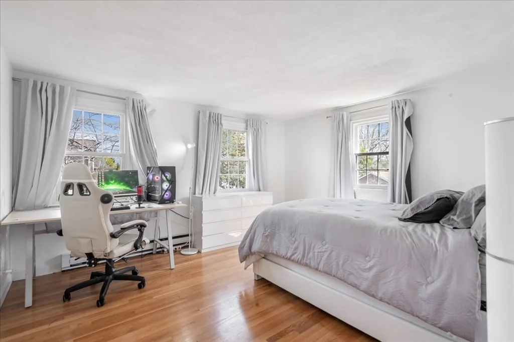 5 bed, 2 bath apartment for rent at 11 Gay St, Needham — photo 12 of 19