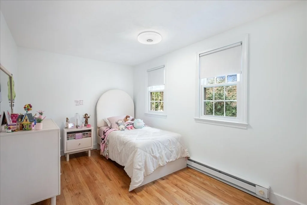 5 bed, 2 bath apartment for rent at 11 Gay St, Needham — photo 14 of 19