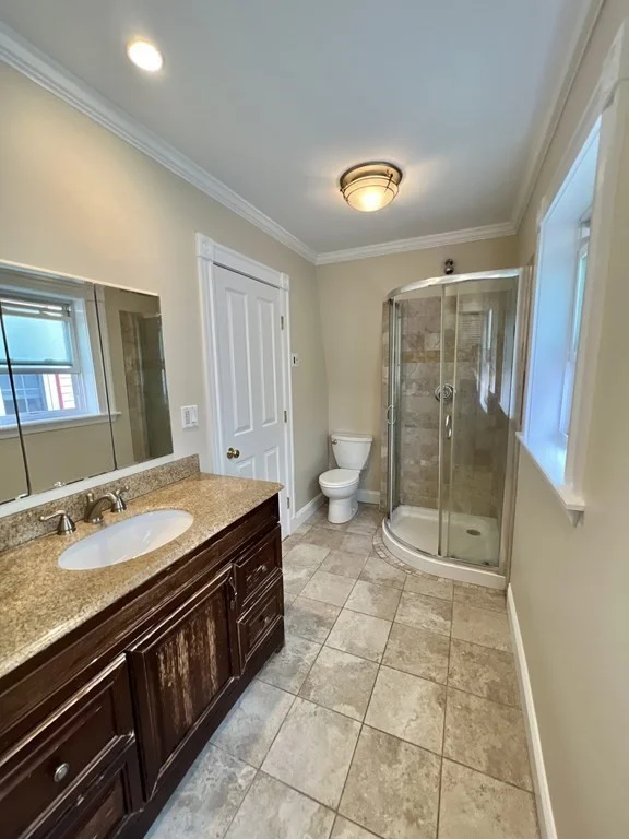 4 bed, 2 bath apartment for rent at 11 Glendale Ave Unit 2, Davis Square — photo 14 of 17