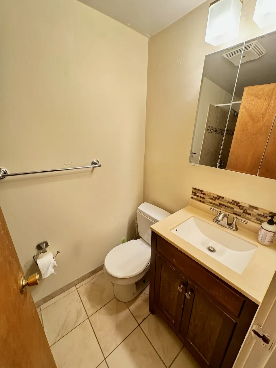 3 bed, 1 bath apartment for rent at 11 Gorham St Unit 5, Brighton — photo 9 of 15