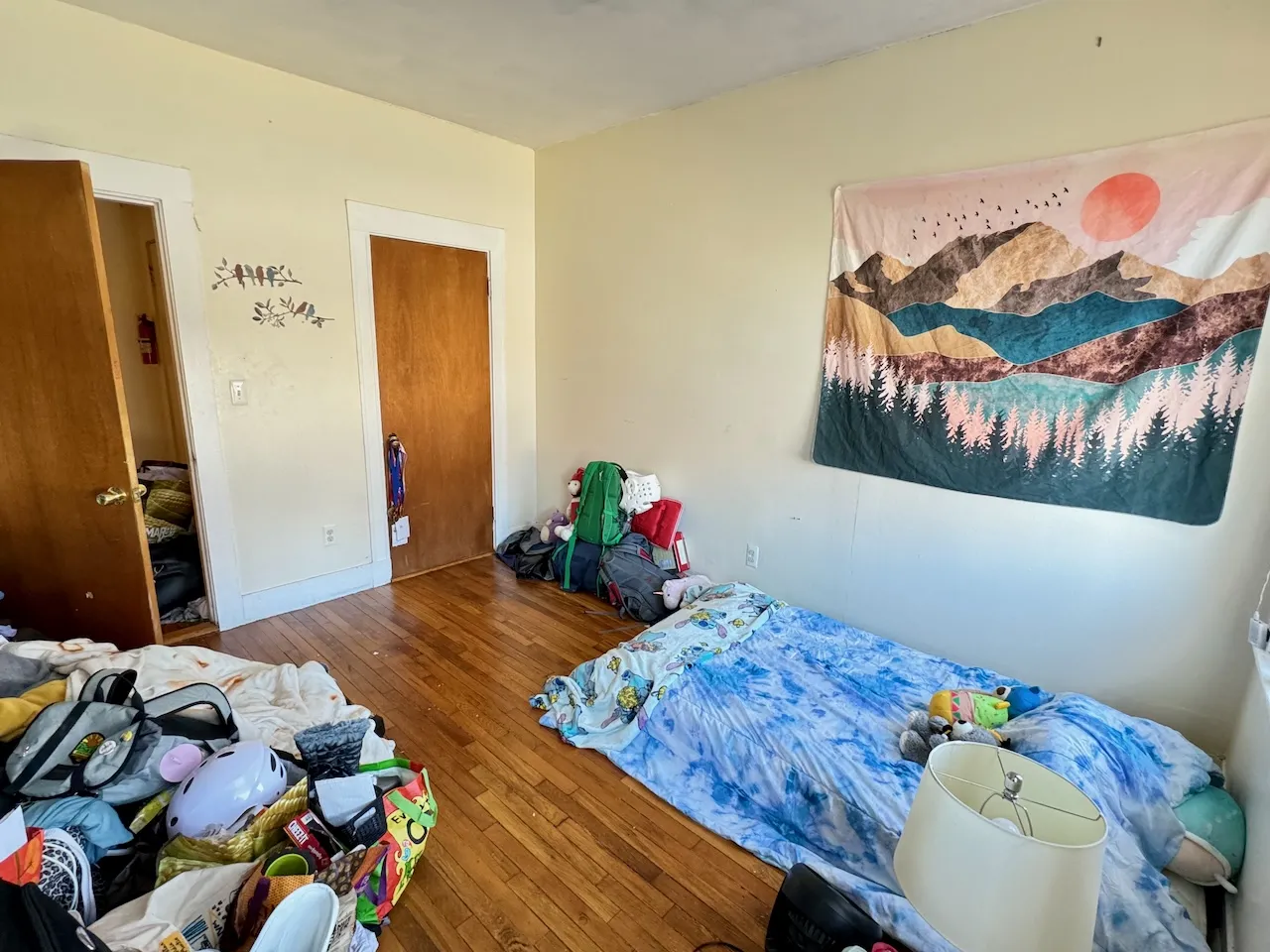 3 bed, 1 bath apartment for rent at 11 Gorham St Unit 5, Brighton — photo 4 of 15