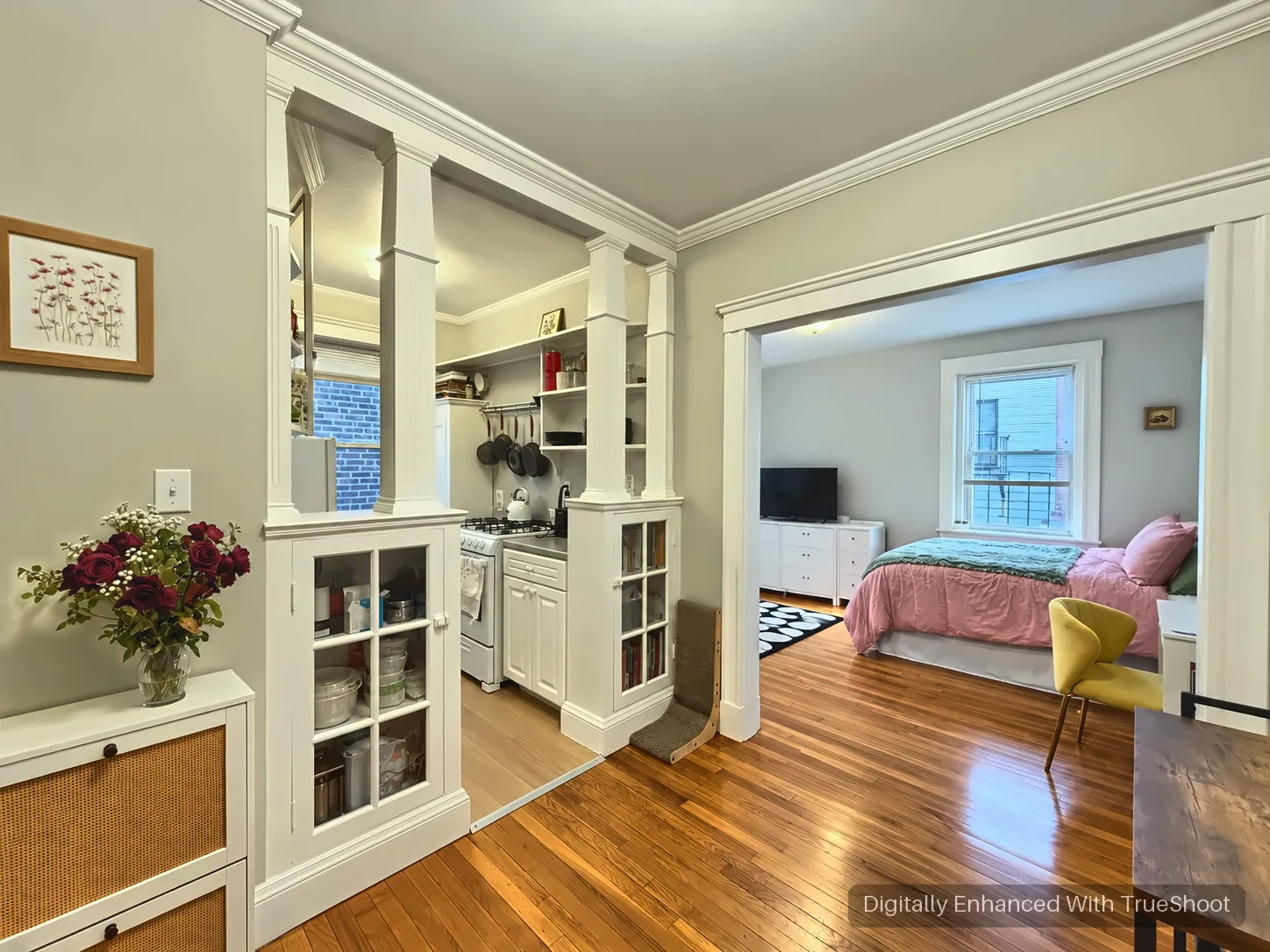 Studio bed, 1 bath apartment for rent at 11 Gray St Unit 11, Neighborhood Nine — photo 5 of 7