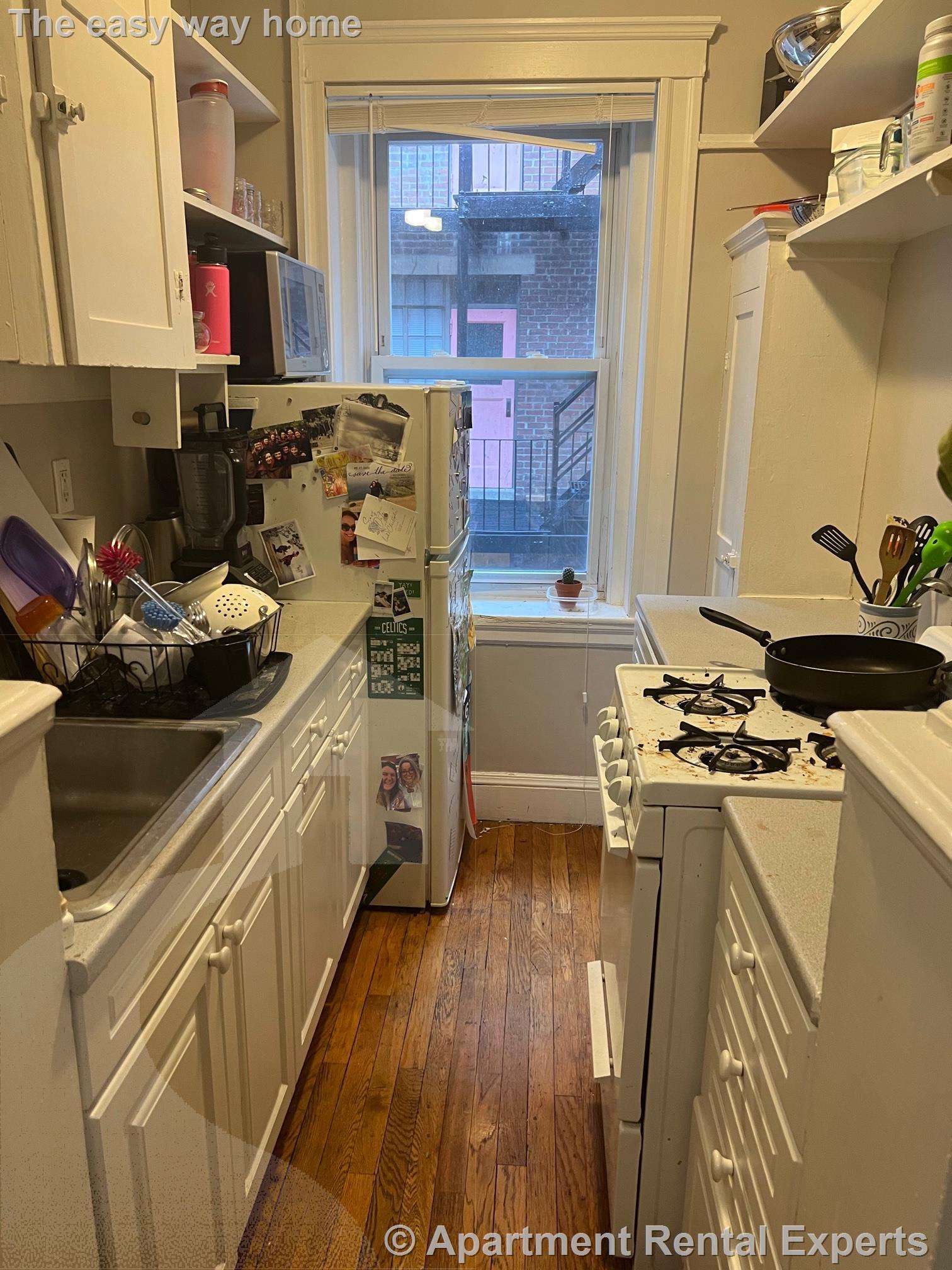 1 bed, 1 bath apartment for rent at 11 Gray St Unit 6, Porter Square — photo 4 of 6