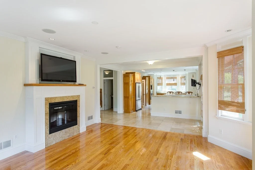 4 bed, 3 bath apartment for rent at 11 Green St, Milton — photo 4 of 42
