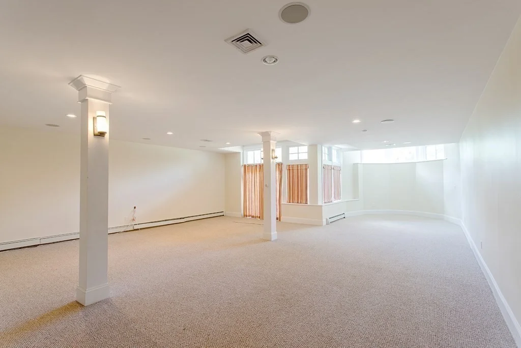 4 bed, 3 bath apartment for rent at 11 Green St, Milton — photo 33 of 42