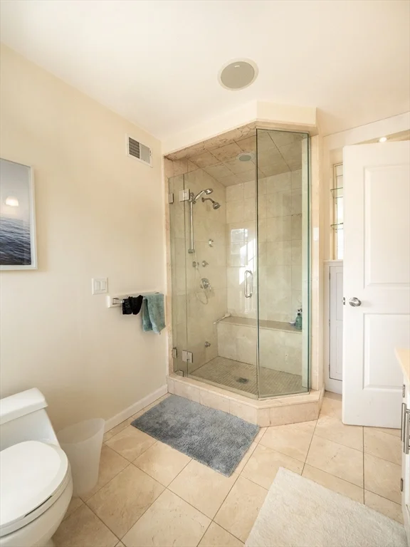 4 bed, 3 bath apartment for rent at 11 Green St, Milton — photo 32 of 42