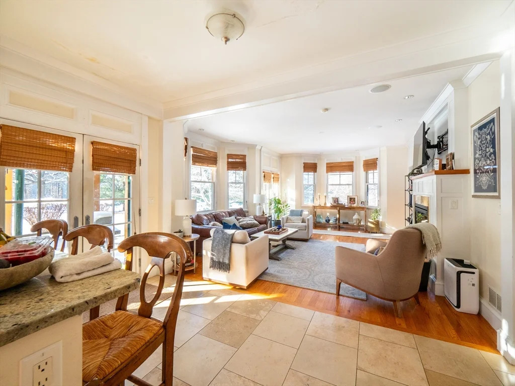 4 bed, 3 bath apartment for rent at 11 Green St, Milton — photo 24 of 42