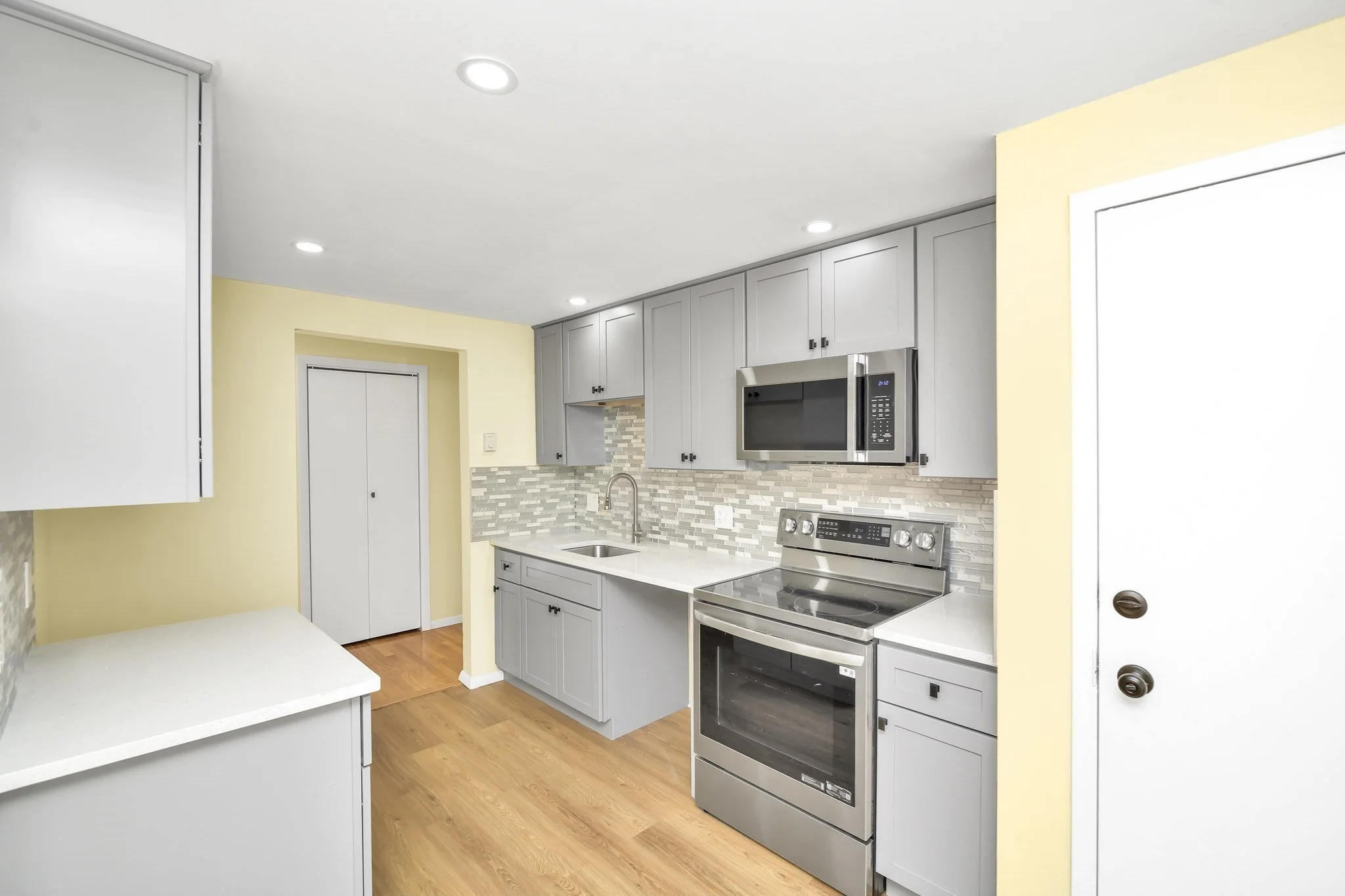 3 bed, 1 bath apartment for rent at 11 Greendale Rd Unit 2, Mattapan — photo 7 of 25