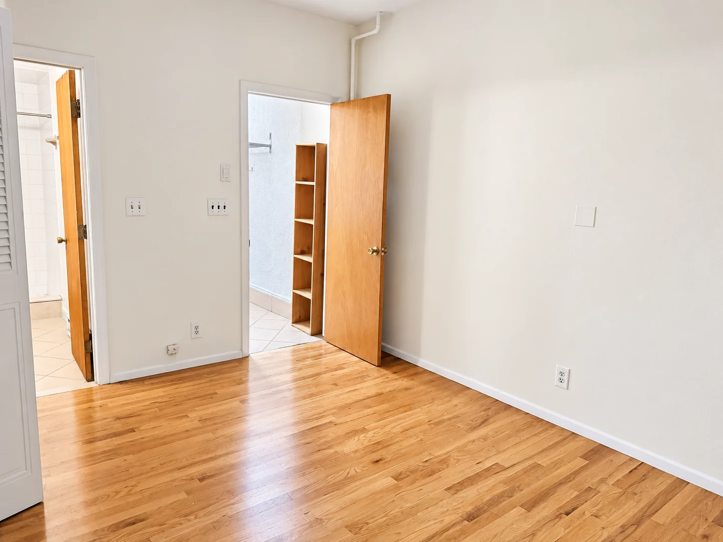 1 bed, 1 bath apartment for rent at 11 Grove St Unit 3, Beacon Hill — photo 9 of 9