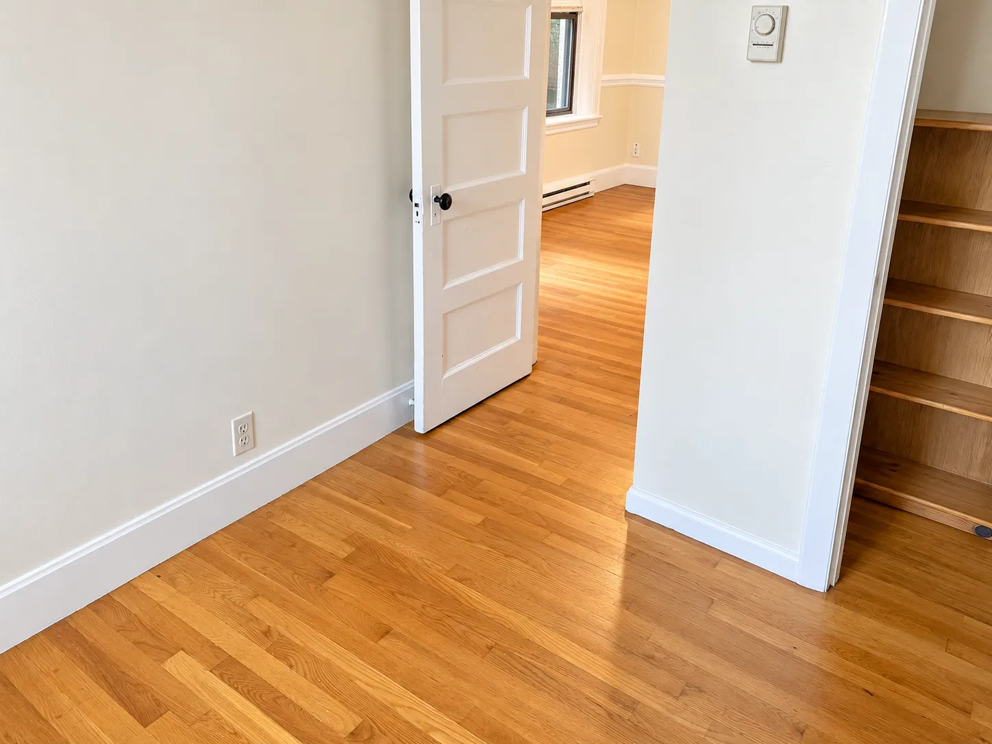 2 bed, 1 bath apartment for rent at 11 Grove St Unit 4, Beacon Hill — photo 8 of 10