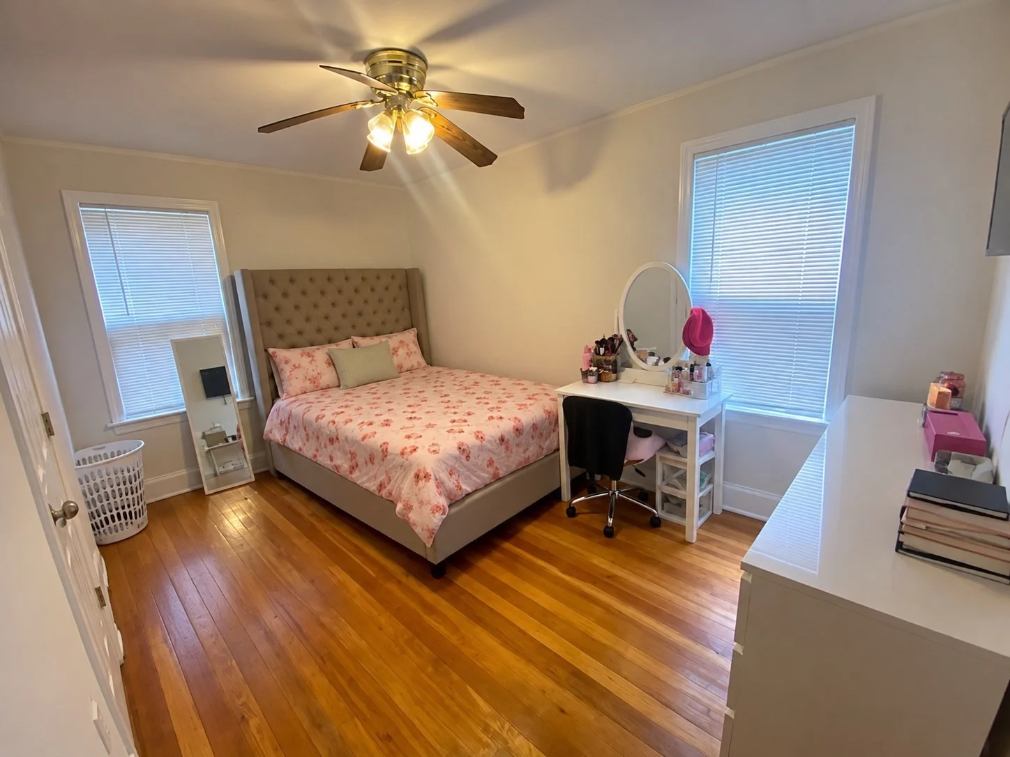 3 bed, 2 bath apartment for rent at 11 Groveland St Unit 1, Mattapan — photo 5 of 6