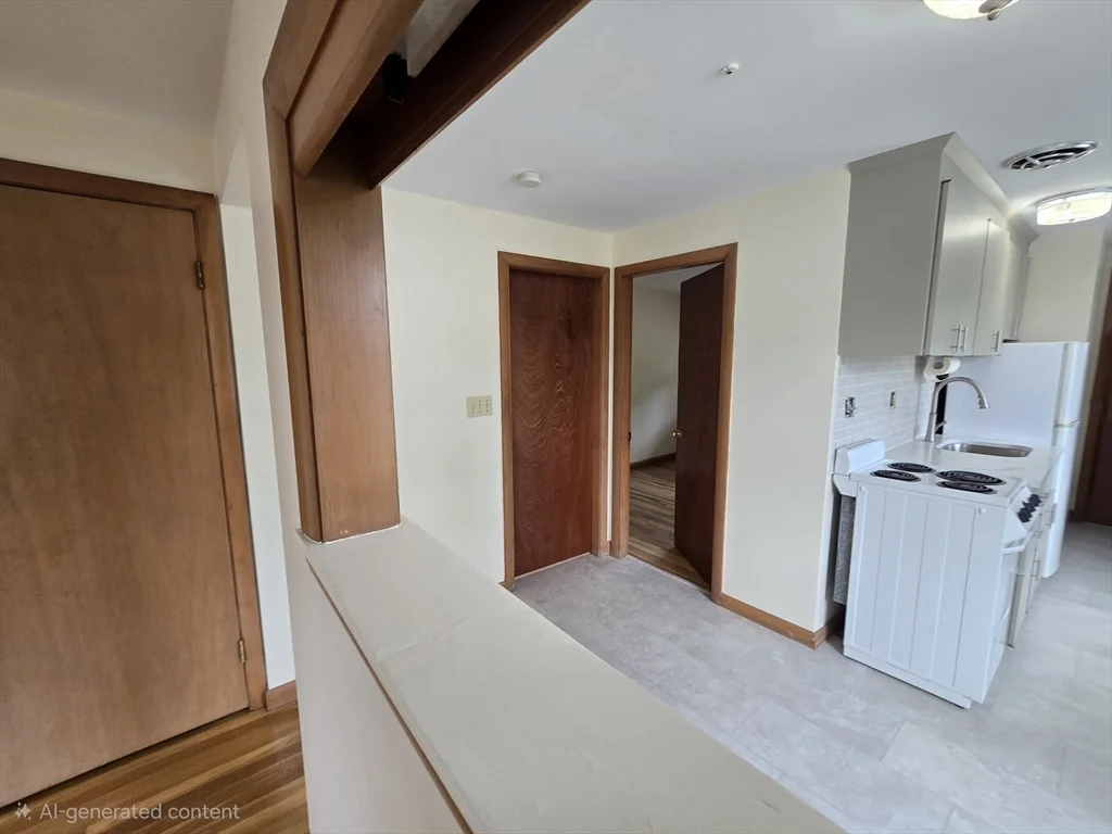 1 bed, 1 bath apartment for rent at 11 Guild St Unit 2R, Quincy — photo 5 of 21